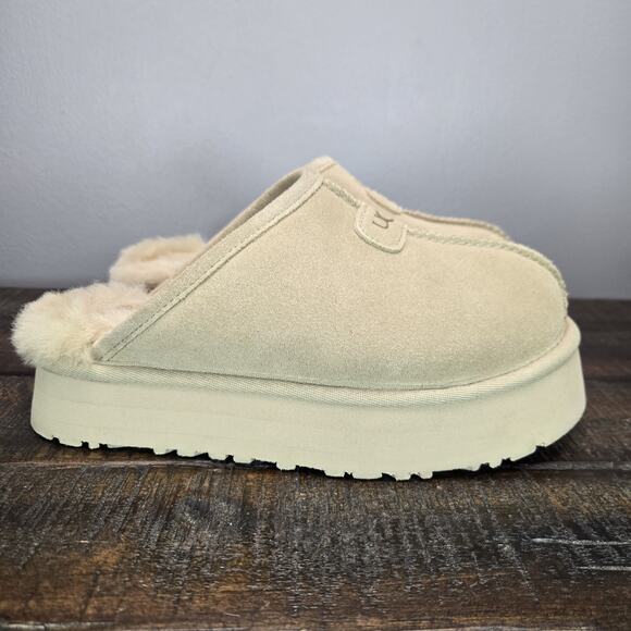 UGG Discoquette Womens Size 5 Slipper Slip On Platform Mule Shoes Sand Beige - Picture 1 of 12